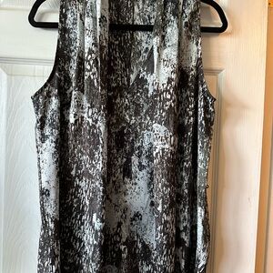 Monochrome Sleeveless Women's Top